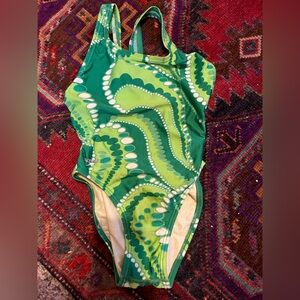 Girls Speedo Green and White One Piece Swimsuit with Vibrant Patterns